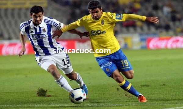 Soi kèo Las Palmas vs Malaga lúc 03h0 ngày 06/02 vòng 22 La Liga .