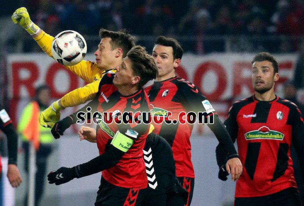 Soi kèo Freiburg vs Leverkusen lúc 21h30 ngày 03/02 vòng 21 Bundesliga .