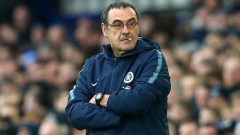 CĐV Chelsea bán vé, cố tình tẩy chay HLV Sarri