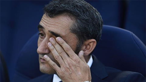 HLV Valverde thừa nhận Barca thua là xứng đáng