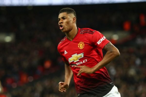 tranh-mat-trang-rashford-m-u-kich-hoat-dieu-khoan-gia-han-them-1-nam-2