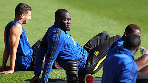 lukaku-se-khong-giup-m-u-doi-dau-inter-2